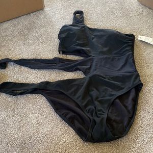 One shoulder strap one piece brand new swimsuit